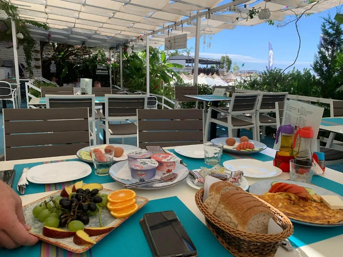 Majki Beach Apartments Sarandë