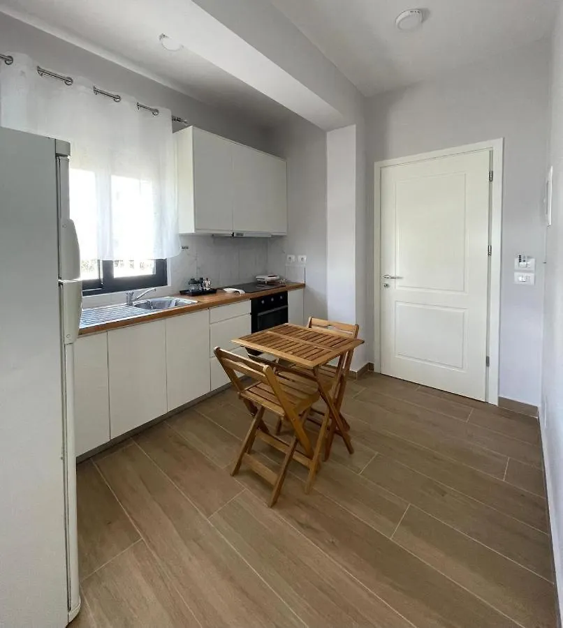 Majki Beach Apartments Sarandë