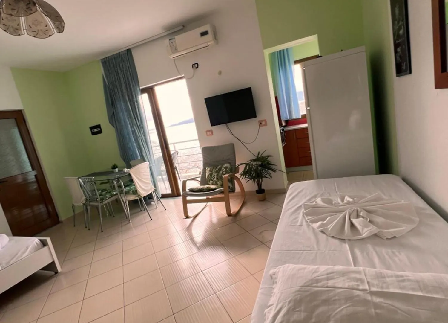 Majki Beach Apartments Sarande